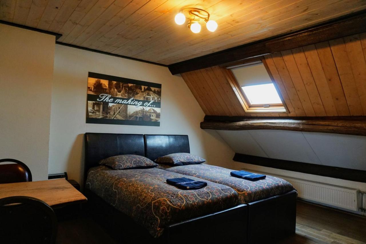 Hostel Kersenhof Uden Bilik gambar